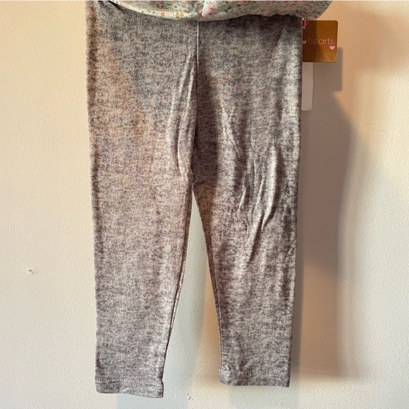 Girls 2 set of leggings with hair tie size 2T - Picture 5 of 5